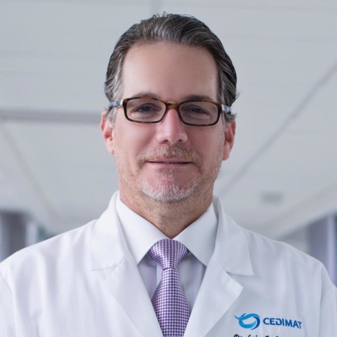 Dr. Luis A. Betances, cirujano bariátrico | Medii